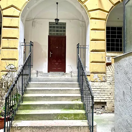 Big Cosy Near The Famous Westend City Center * Budapeszt