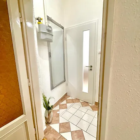 Big Cosy Near The Famous Westend City Center Apartament *
